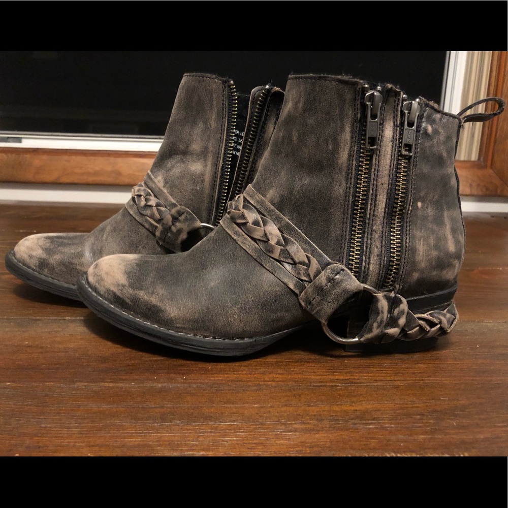 Very Volatile distressed ankle boots